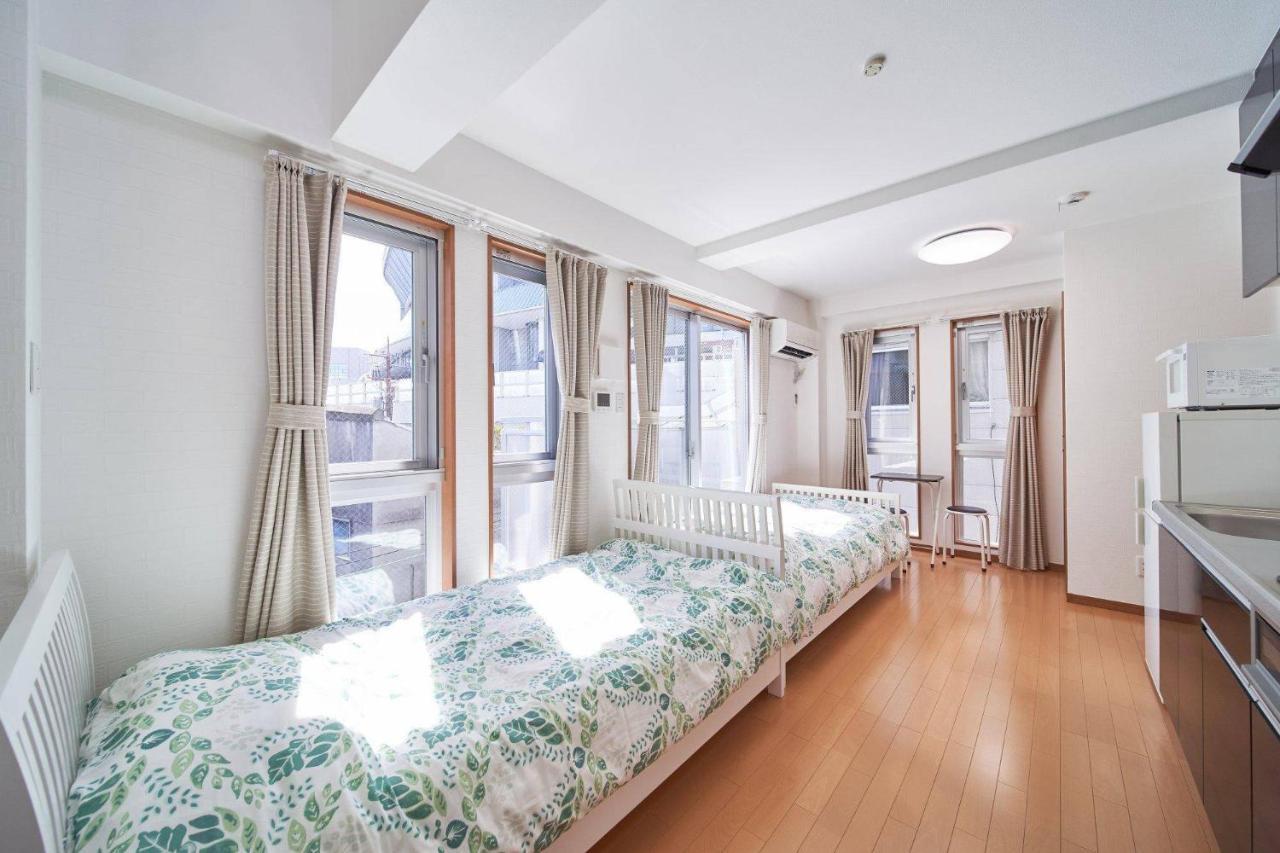 Nanba Kuromon Market Yuzuki302 Apartment Osaka Exterior photo